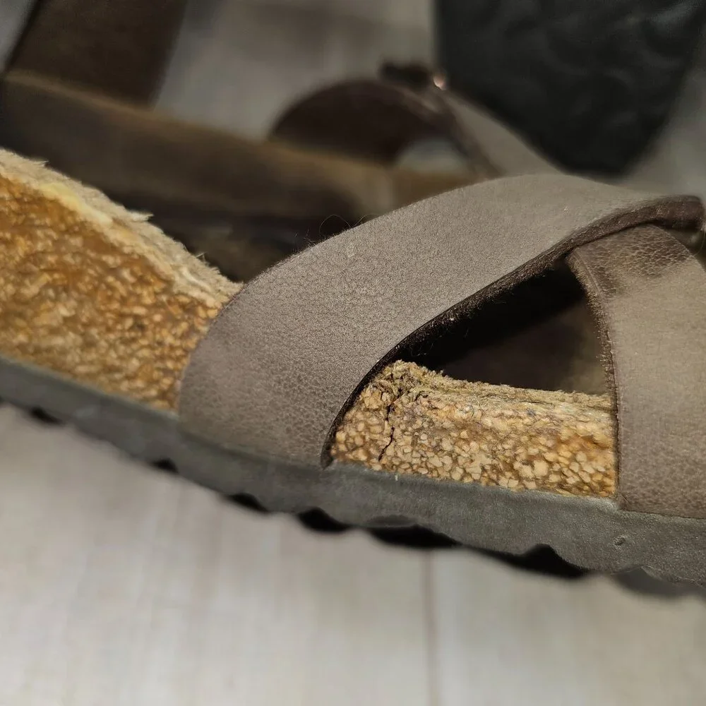 Birkenstock Woman's Size 40 Mayari Sandals Two Adjustable Straps *READ* - Picture 10 of 13